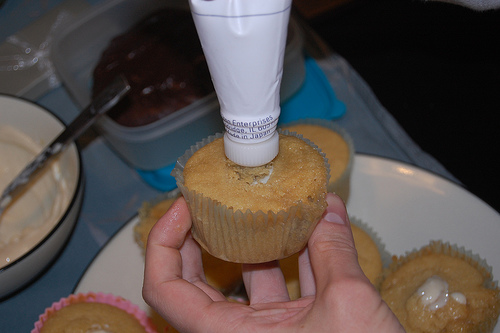 filling the cupcakes